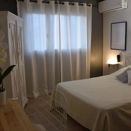 Hotel Le Grillon LʼÎle-Rousse Eksteriør billede