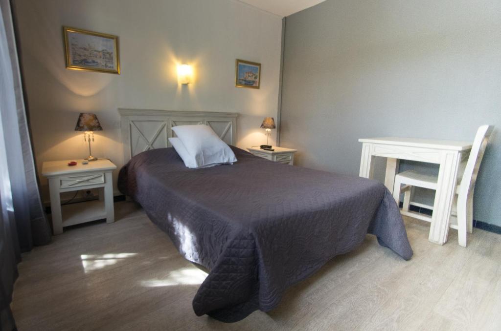 Hotel Le Grillon LʼÎle-Rousse Eksteriør billede